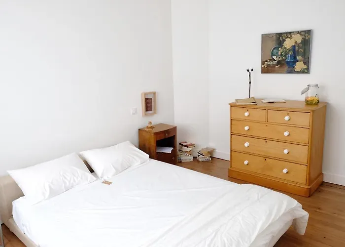 La Maison D'hortense, Maison De Charme Et De Caractere ゲストハウス