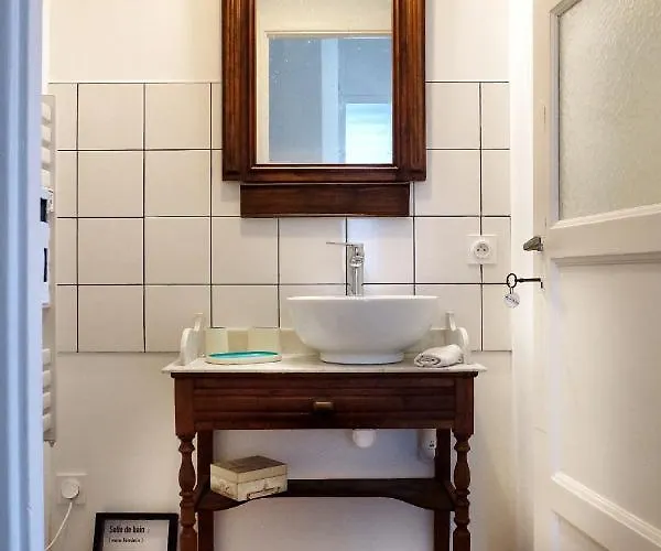 La Maison D'hortense, Maison De Charme Et De Caractere 4*