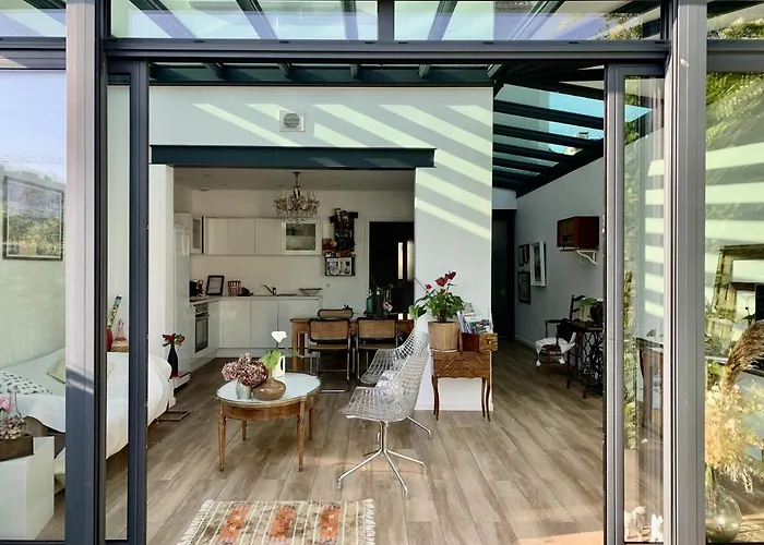 La Maison D'hortense, Maison De Charme Et De Caractere